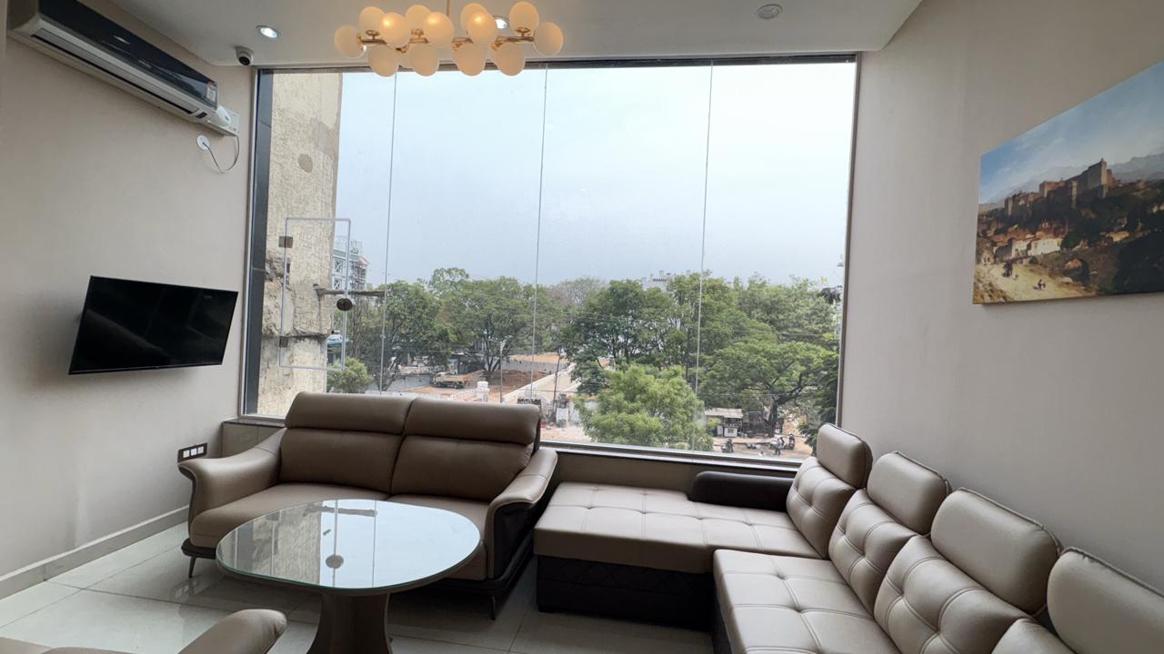 Consult lounge interior